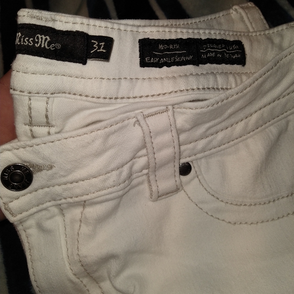White Miss Me Ankle Skinny jeans